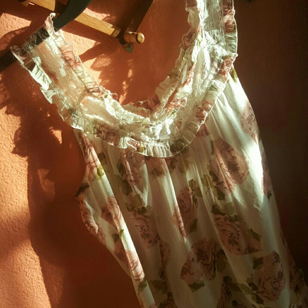 Rose lace blouse
